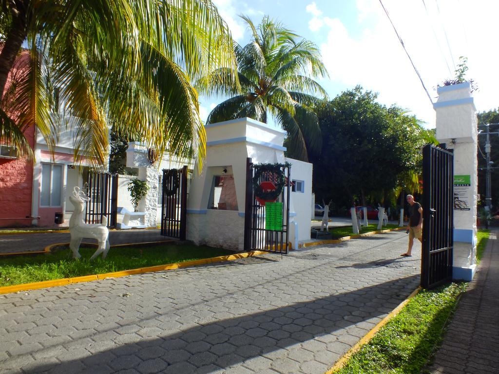 Casa La Palma B&B Playa del Carmen Eksteriør billede