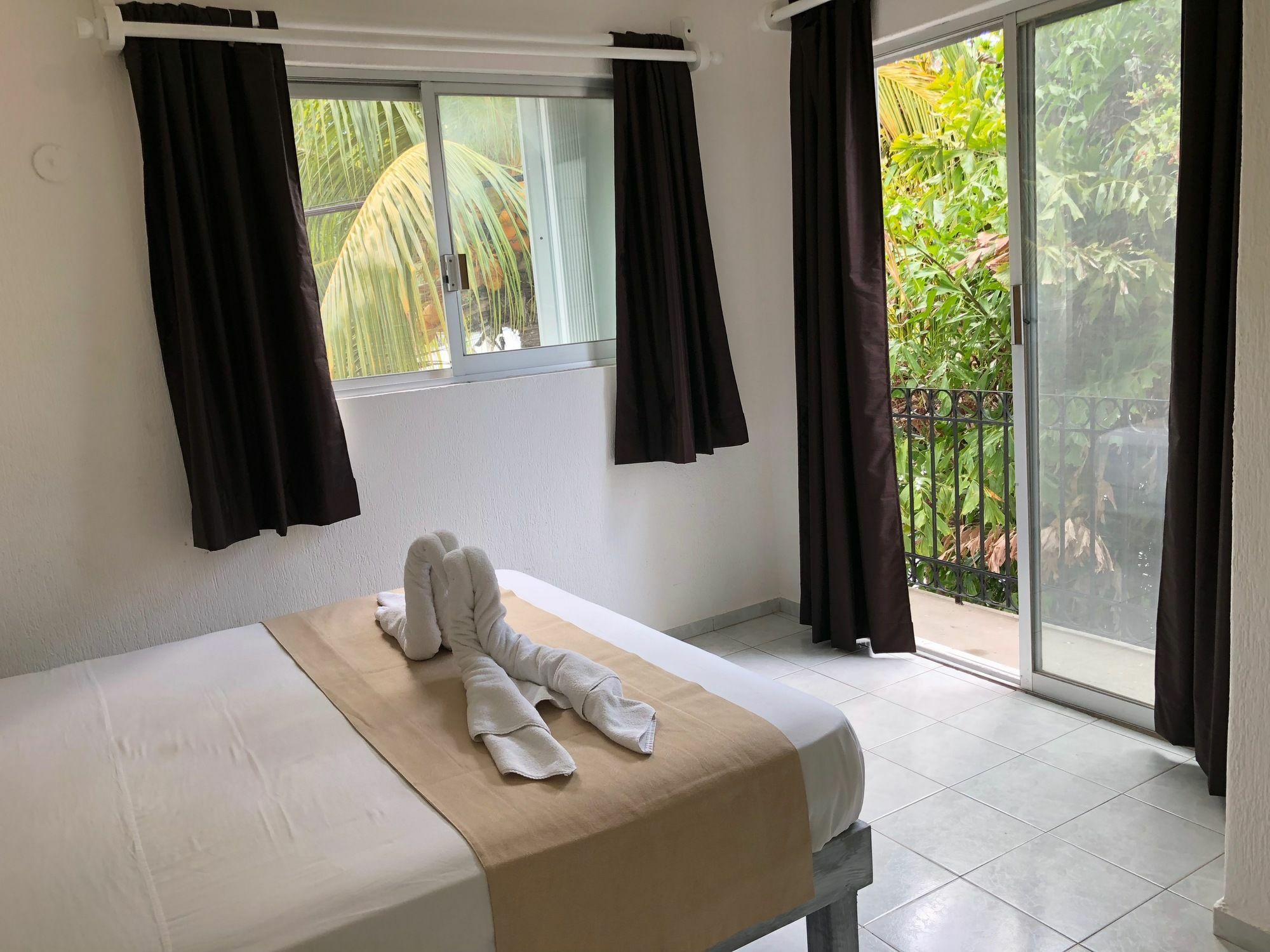 Casa La Palma B&B Playa del Carmen Eksteriør billede